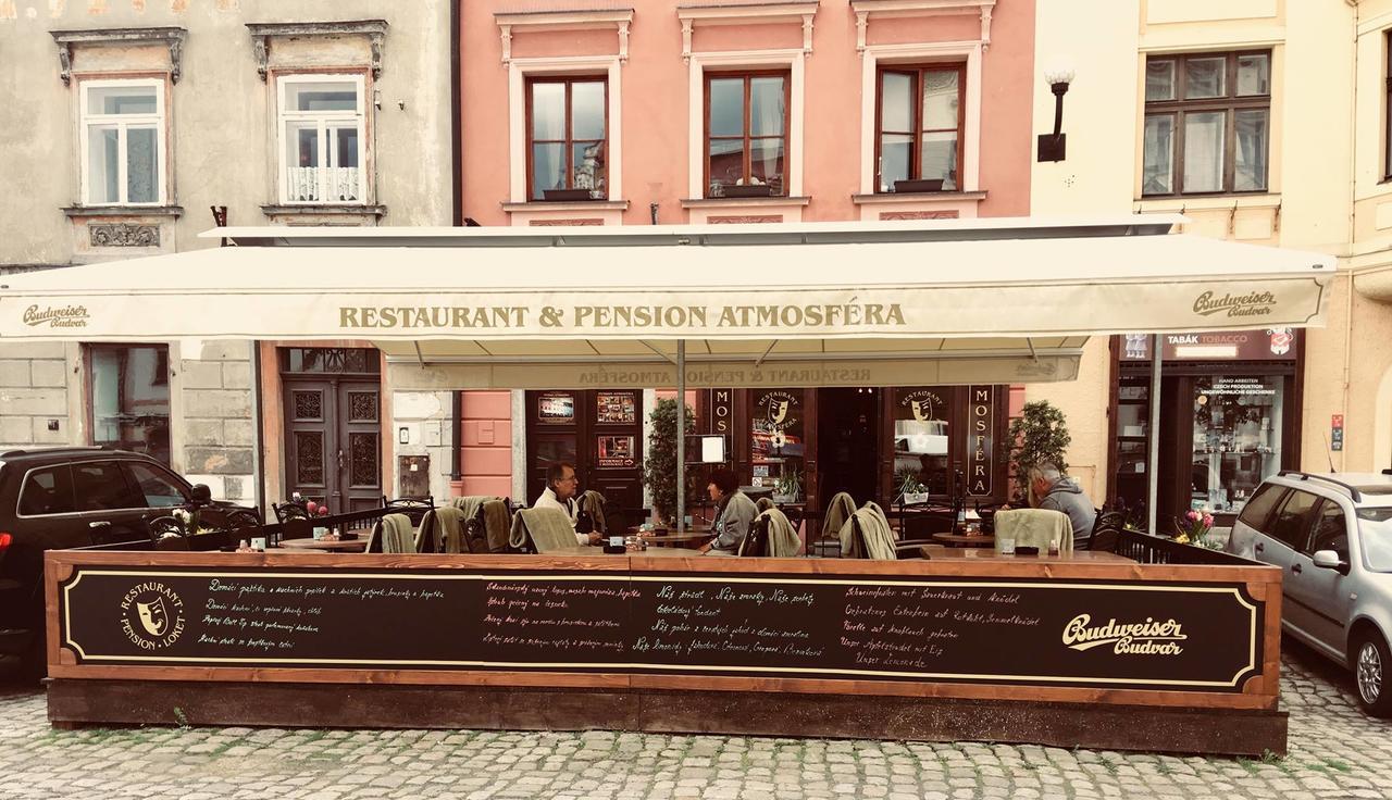 Pension & Restaurant Atmosfera Loket Exteriér fotografie